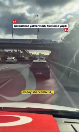 smbulansa israrla yol vermedi M9OYesij.jpg